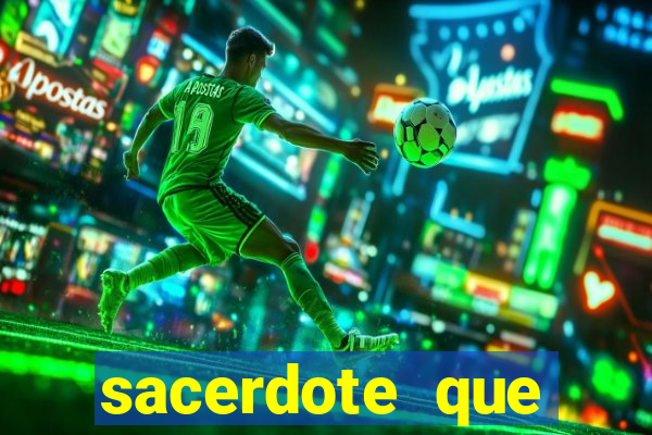 sacerdote que morreu no santo dos santos